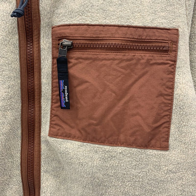 Patagonia(パタゴニア) ユニセックス シンチラ カーディガン サイズM(メンズ)/L(レディース) カラーOAT クリーム系 ジャケット 【100062467003】