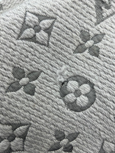 LOUIS VUITTON エシャルプ・ロゴマニア シルク混マフラー M74742 グレー ルイヴィトン 【102060933007】